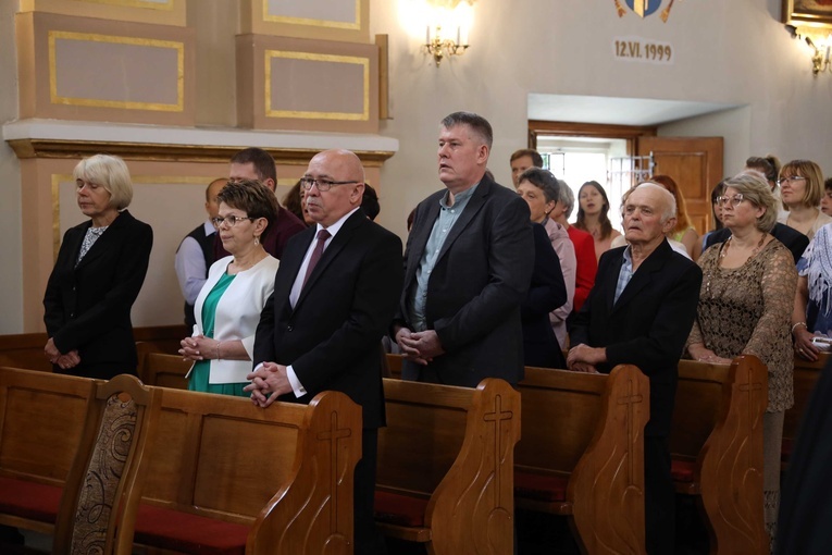 Śluby wieczyste u sióstr dominikanek w Tarnobrzegu Wielowsi