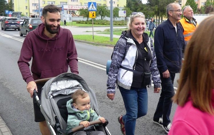 Grupy 2/3 - 40. Oświęcimska Piesza Pielgrzymka na Jasną Górę - 2023
