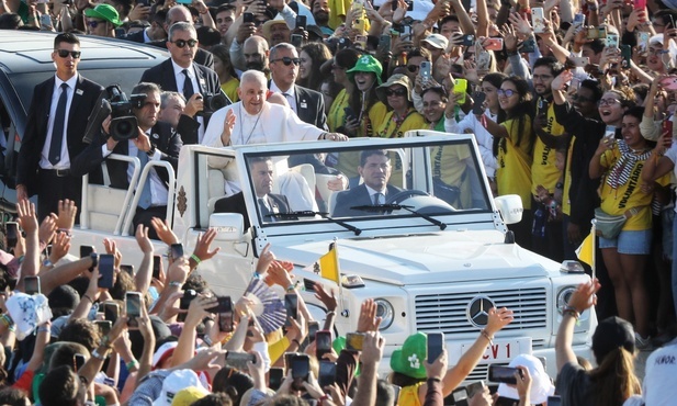 Franciszek: ŚDM pokazały, że braterskie relacje między ludźmi są możliwe