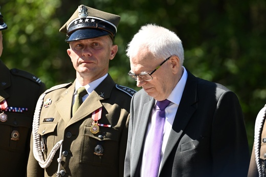 Odsłonięcie pomnika ofiar NKWD w Kołobrzegu