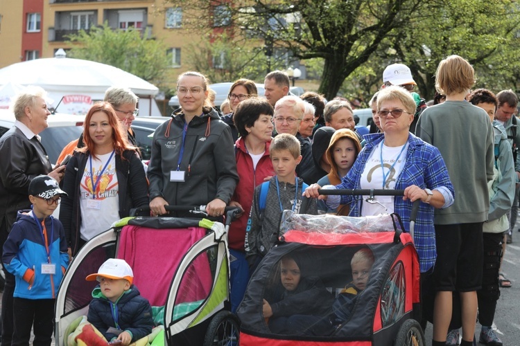 Pielgrzymka Piesza Dekanatu Czechowickiego na Jasną Górę - 2023