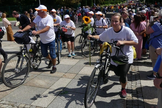 Powitanie 21. Pielgrzymki Pieszej Dekanatu Czechowickiego na Jasnej Górze - 2023
