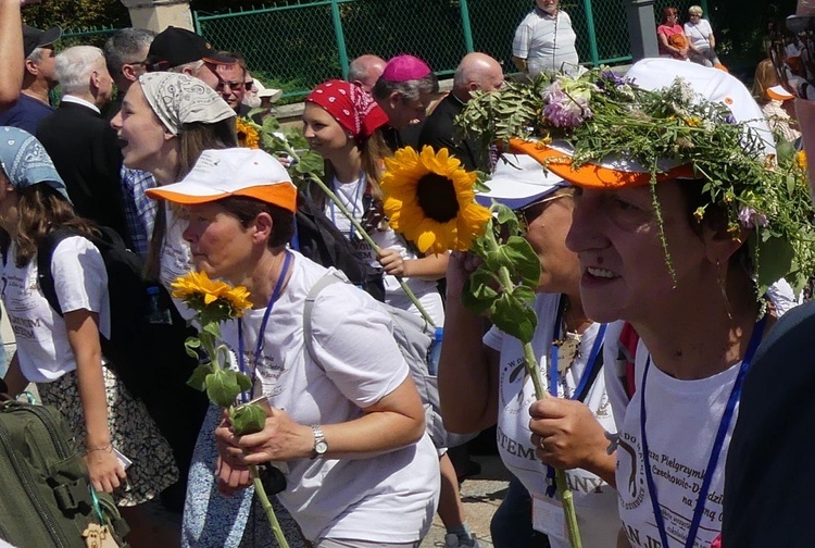 Powitanie 21. Pielgrzymki Pieszej Dekanatu Czechowickiego na Jasnej Górze - 2023