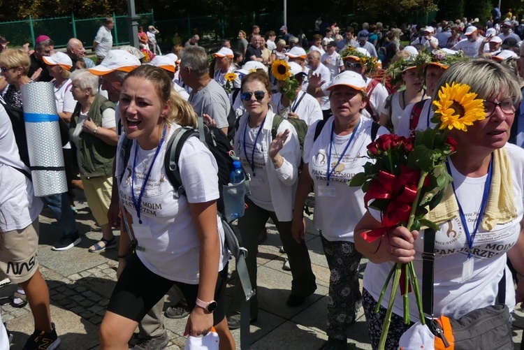 Powitanie 21. Pielgrzymki Pieszej Dekanatu Czechowickiego na Jasnej Górze - 2023