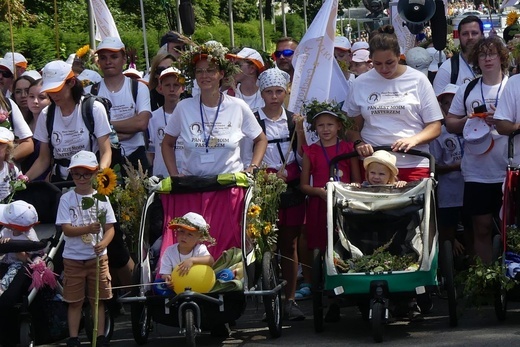 Powitanie 21. Pielgrzymki Pieszej Dekanatu Czechowickiego na Jasnej Górze - 2023