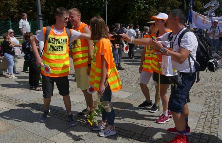 Powitanie 21. Pielgrzymki Pieszej Dekanatu Czechowickiego na Jasnej Górze - 2023