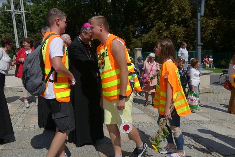 Powitanie 21. Pielgrzymki Pieszej Dekanatu Czechowickiego na Jasnej Górze - 2023