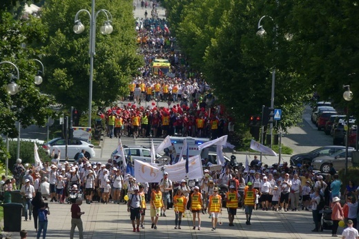 Powitanie 21. Pielgrzymki Pieszej Dekanatu Czechowickiego na Jasnej Górze - 2023