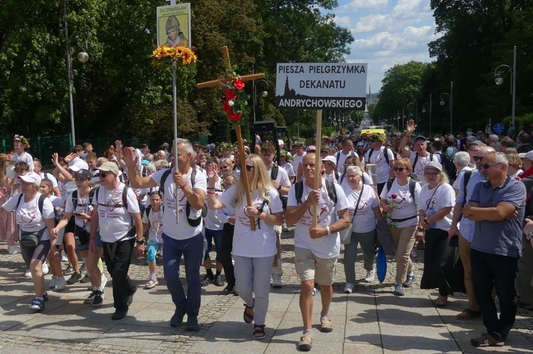 Powitanie 38. Pieszej Pielgrzymki Dekanatu Andrychowskiego na Jasnej Górze - 2023