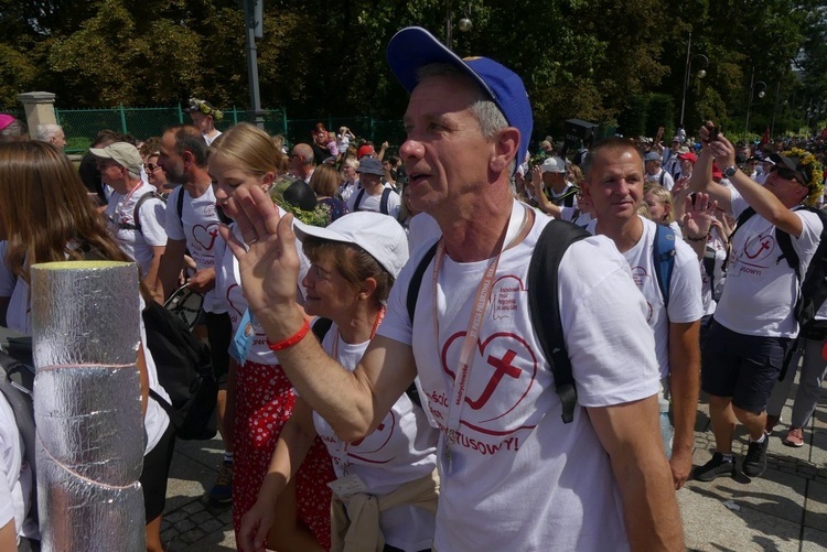 Powitanie 38. Pieszej Pielgrzymki Dekanatu Andrychowskiego na Jasnej Górze - 2023