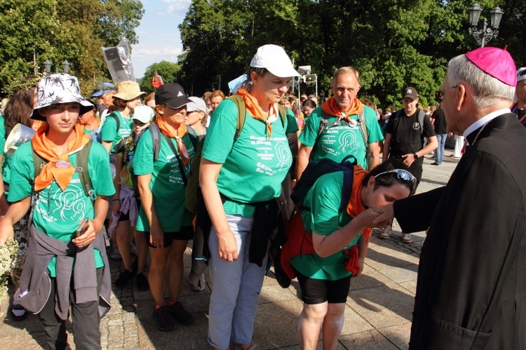 Wejście 43. Pieszej Pielgrzymki Krakowskiej na Jasną Górę