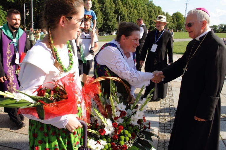 Wejście 43. Pieszej Pielgrzymki Krakowskiej na Jasną Górę