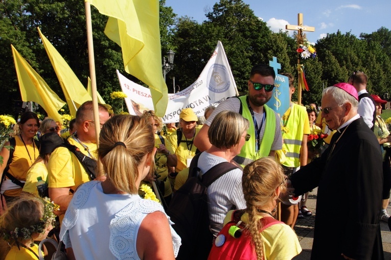 Wejście 43. Pieszej Pielgrzymki Krakowskiej na Jasną Górę