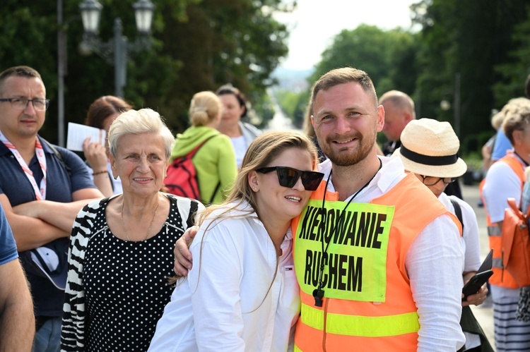 Wejście pieszej pielgrzymki na Jasną Górę