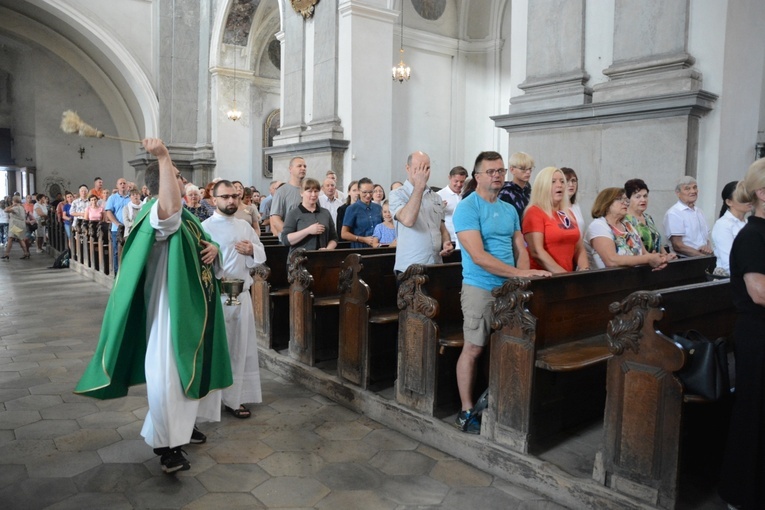 Nysa. Msza św. inaugurująca pielgrzymkę