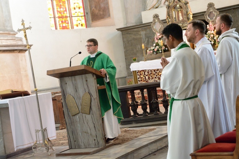 Nysa. Msza św. inaugurująca pielgrzymkę