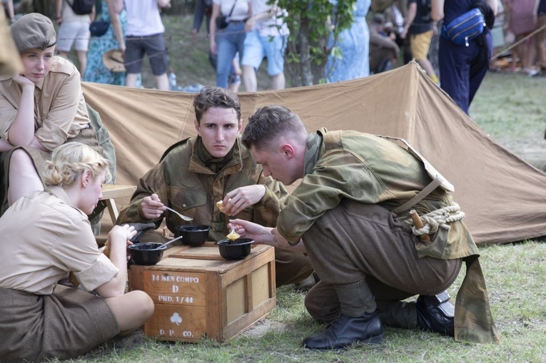 Rekonstruktorzy na otwarciu Muzeum Wojska Polskiego