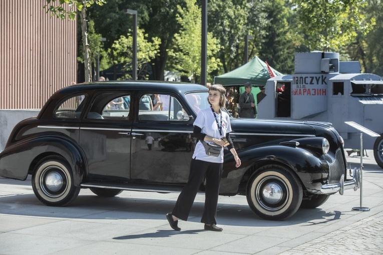 Rekonstruktorzy na otwarciu Muzeum Wojska Polskiego