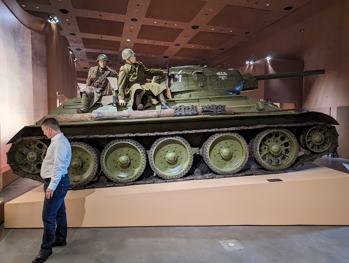 Bogu i Ojczyźnie. Muzeum Wojska Polskiego na Cytadeli