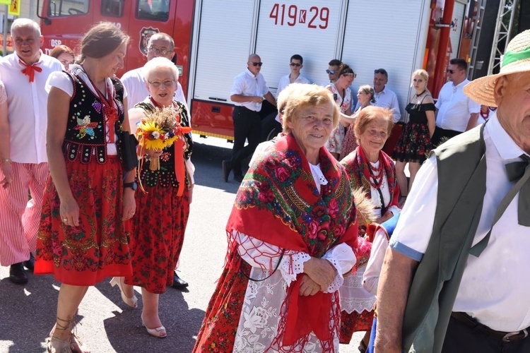 Dożynki gminne w Tymowej