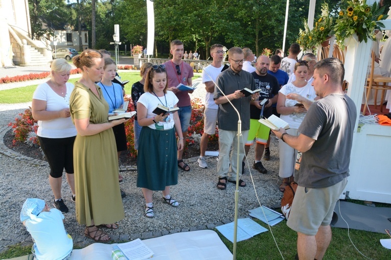 Pielgrzymkowa Eucharystia w Kamieniu Śląskim