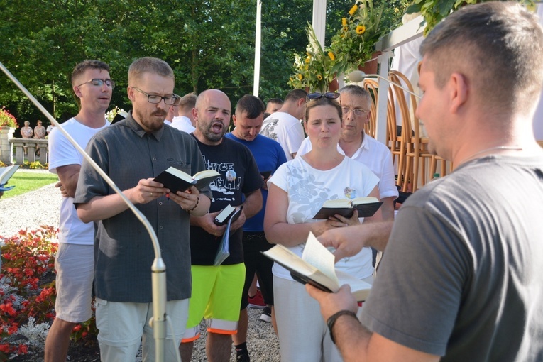 Pielgrzymkowa Eucharystia w Kamieniu Śląskim