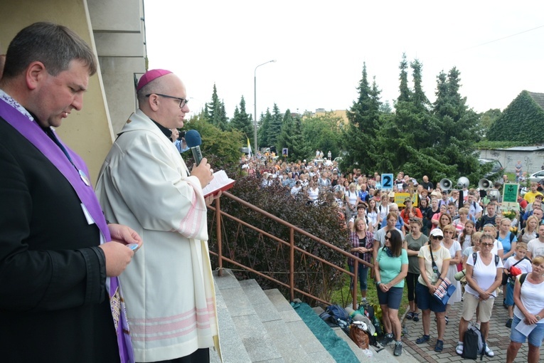 Biskup Waldemar wyprawił w drogę strumień opolski