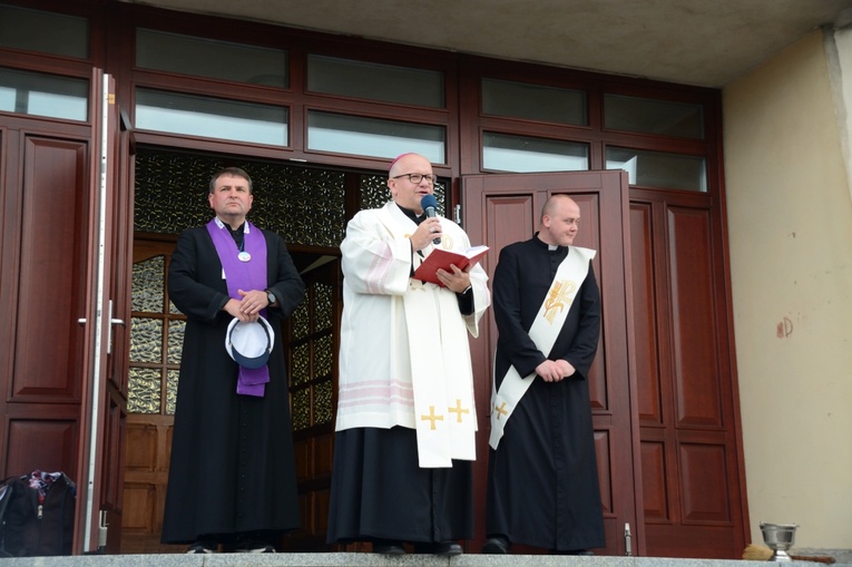 Biskup Waldemar wyprawił w drogę strumień opolski