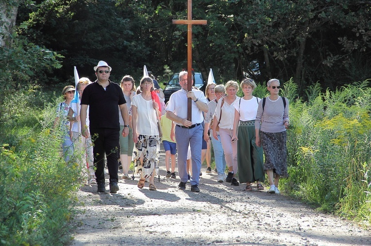 Pielgrzymka z Połczyna do Buślarek