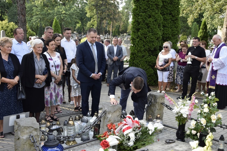 10. rocznica śmierci ks. M. Iwanickiego 