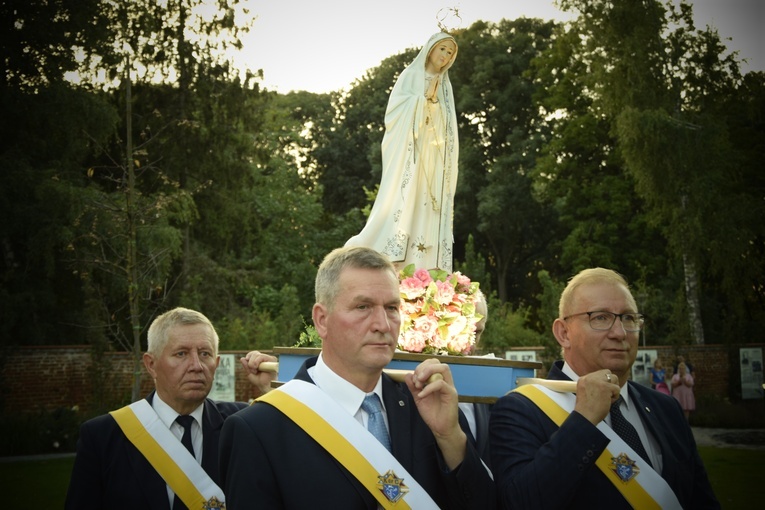 10. rocznica śmierci ks. M. Iwanickiego 