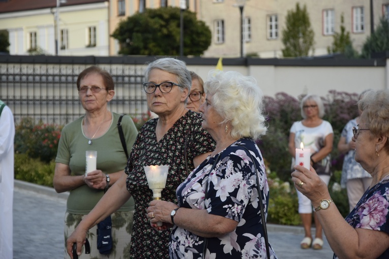 10. rocznica śmierci ks. M. Iwanickiego 