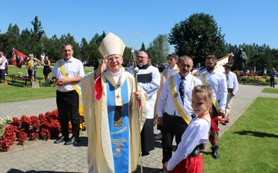 Abp Jędraszewski w Ludźmierzu: Potrzeba nam prawdy, wolności, sprawiedliwości, szacunku i miłości