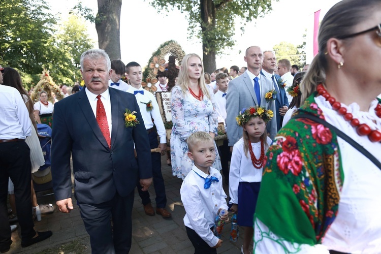 Wieńce żniwne z Przeczycy