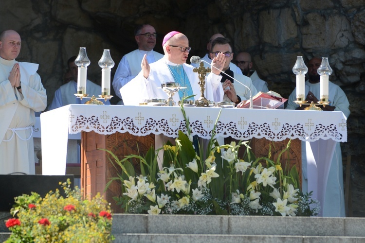 Pielgrzymkowa Eucharystia na Górze św. Anny