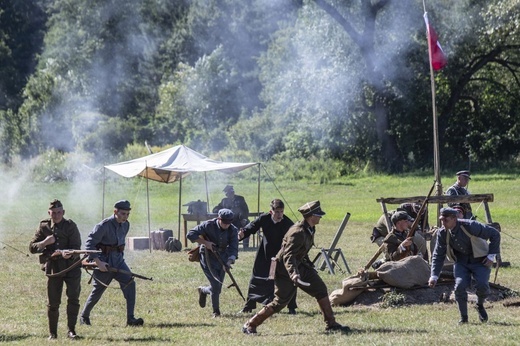 Bolszewika goń, goń, goń. Rekonstrukcja Cudu nad Wisłą