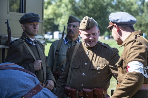 Bolszewika goń, goń, goń. Rekonstrukcja Cudu nad Wisłą