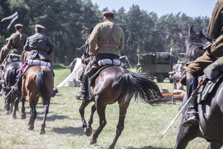 Bolszewika goń, goń, goń. Rekonstrukcja Cudu nad Wisłą