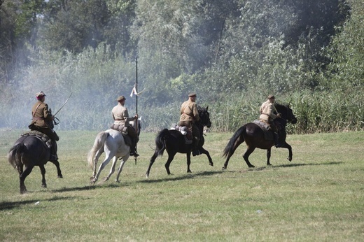 Bolszewika goń, goń, goń. Rekonstrukcja Cudu nad Wisłą