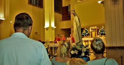 W poniedziałek 14 sierpnia odbyło się zawierzenie rodzin.