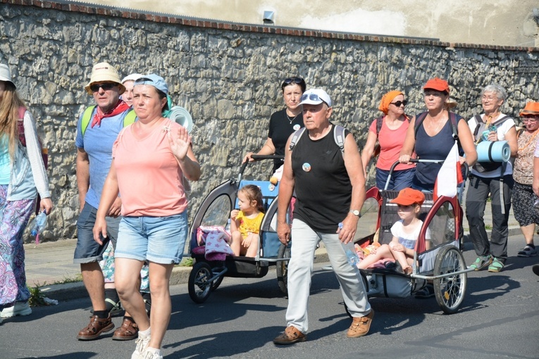 Piesza pielgrzymka w Strzelcach Opolskich