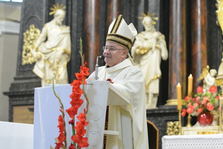 Pielgrzymkowa Eucharystia w Strzelcach Opolskich