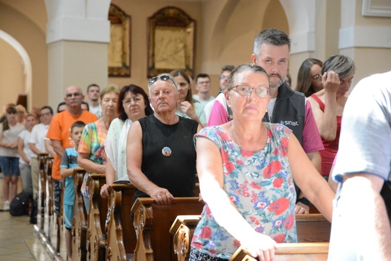 Pielgrzymkowa Eucharystia w Strzelcach Opolskich