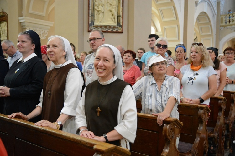 Pielgrzymkowa Eucharystia w Strzelcach Opolskich