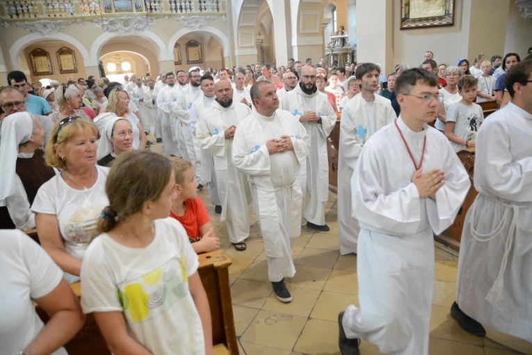 Pielgrzymkowa Eucharystia w Strzelcach Opolskich