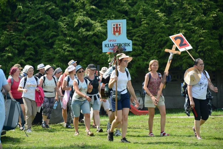 Pielgrzymkowy postój w Gwoździanach