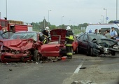 Rzym. Auto jechało pod prąd, 5 osób rannych, jedna ciężko