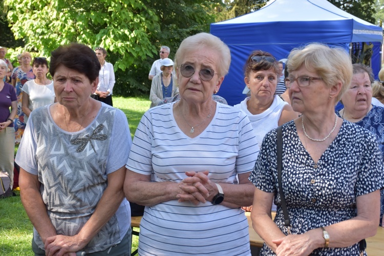 Archidiecezjalna Pielgrzymka Żywego Różańca do Henrykowa 2023