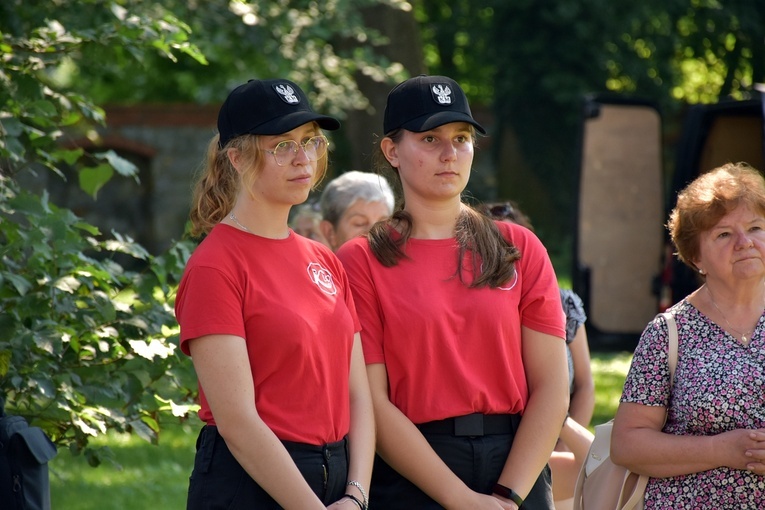 Archidiecezjalna Pielgrzymka Żywego Różańca do Henrykowa 2023