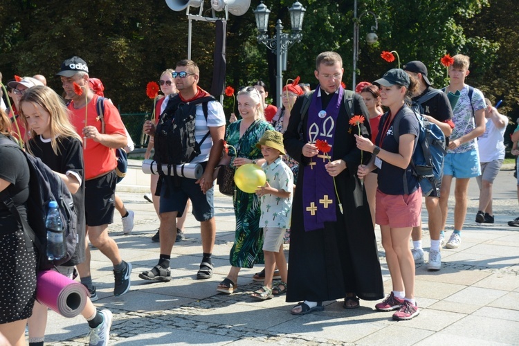 Wejście na Jasną Górę - część 4